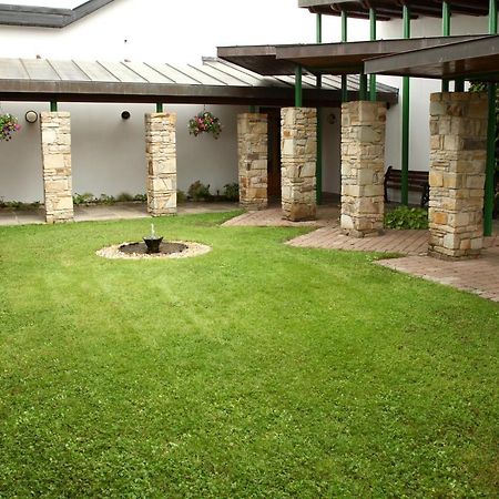 The Melody Residence Boyhollagh Exterior foto